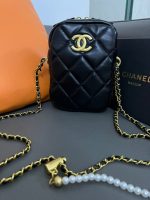 Camera Pearl Bag - Image 2