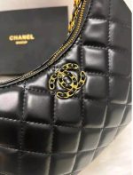 CHANEL BAG Hobo - Image 4