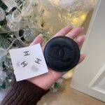 Chanel leather rotating makeup mirror - Image 13