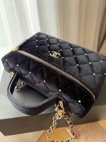 Chanel Velvet Long Vanity - Image 5