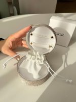 Dior Holiday Round Case - Image 3