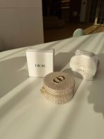 Dior Holiday Round Case - Image 4