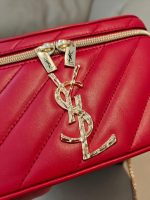 YSL Makeup box with chain - Image 4