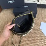 Chanel Pearl chain weist/crossbody bag - Image 11