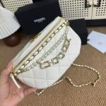 Chanel Pearl chain weist/crossbody bag - Image 9