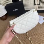 Chanel Pearl chain weist/crossbody bag - Image 6