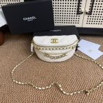 Chanel Pearl chain weist/crossbody bag