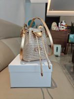 DIOR Cd Holiday Bucket Bag - Image 3