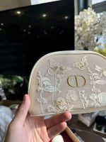 Dior Mesh Butterfly pouch - Image 7