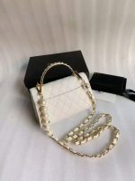 Pearl Handle Clutch Pearl Chain - Image 9